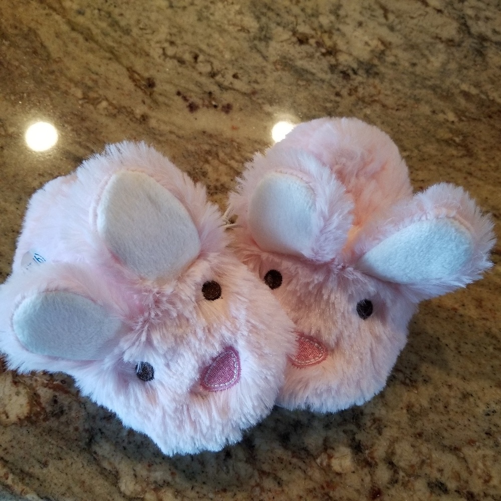 NWT bunny slippers